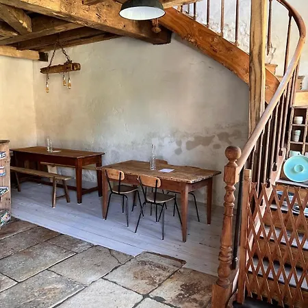 Moulin De Saza Bed & Breakfast 3*